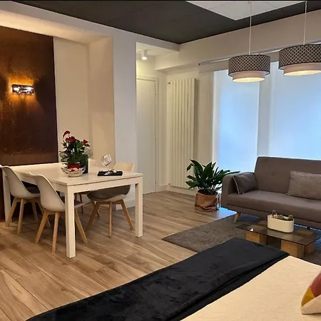 Domus Angel's Of Apartman *
